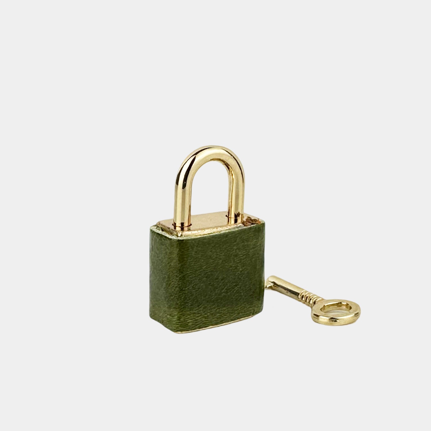 Olive Padlock Smooth Leather Gold